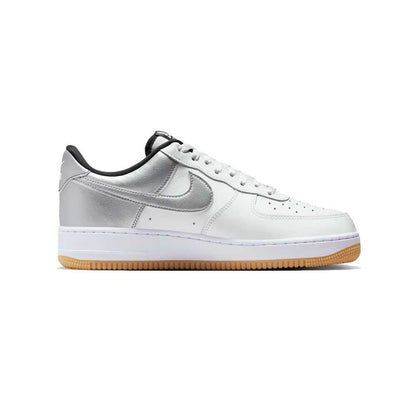 NIKE AIR FORCE 1 07 LV8