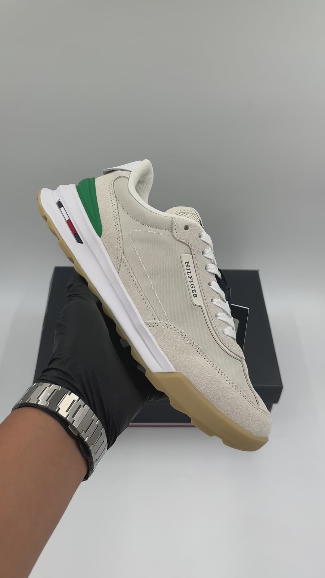 TOMMY HILFIGER RETRO RUNNER ALABASTER - FM0FM05425AF3