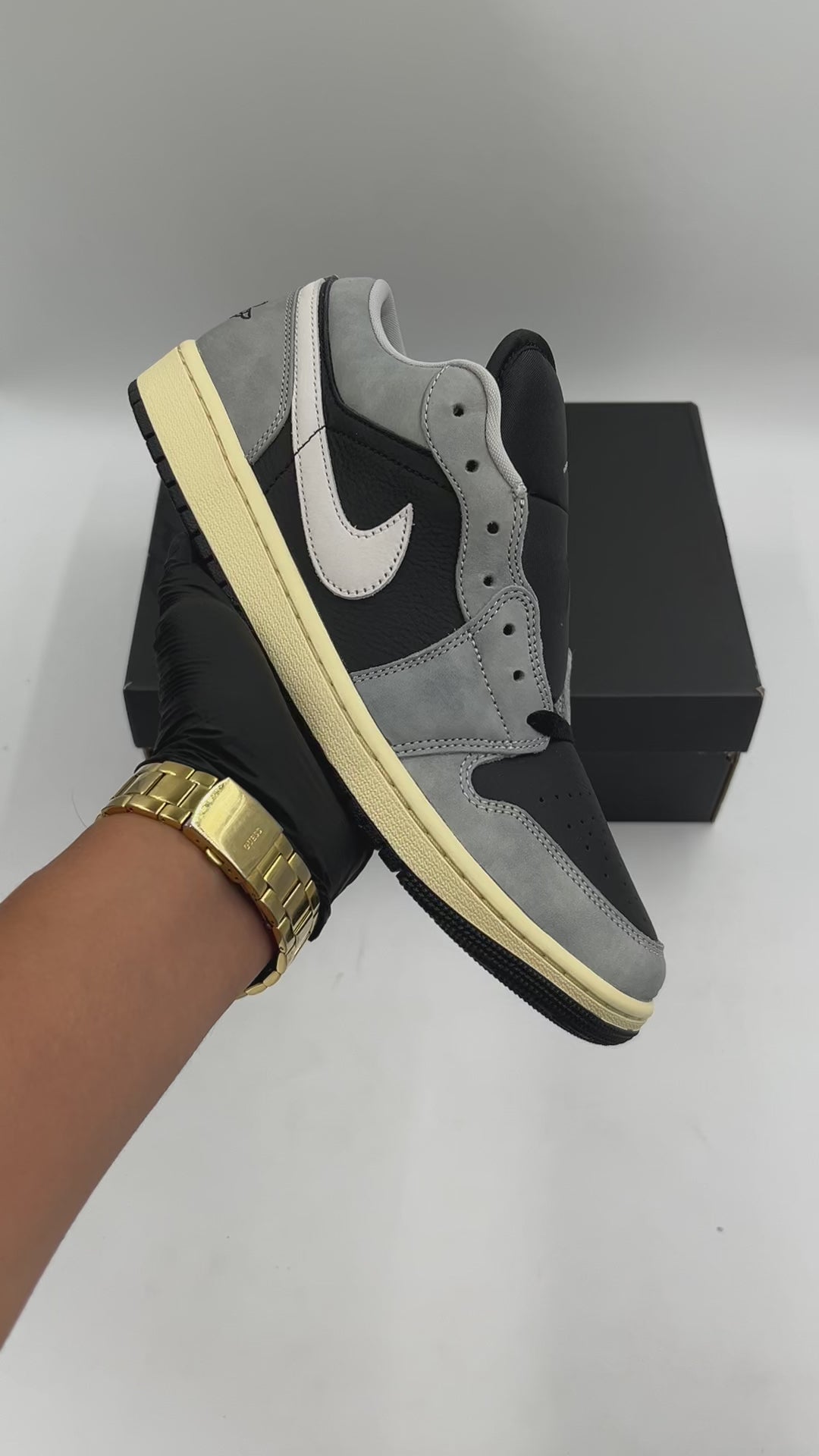 JORDAN AIR JORDAN 1 LOW SE - HQ2010 012