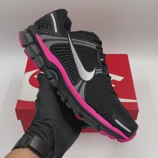 NIKE ZOOM VOMERO 5