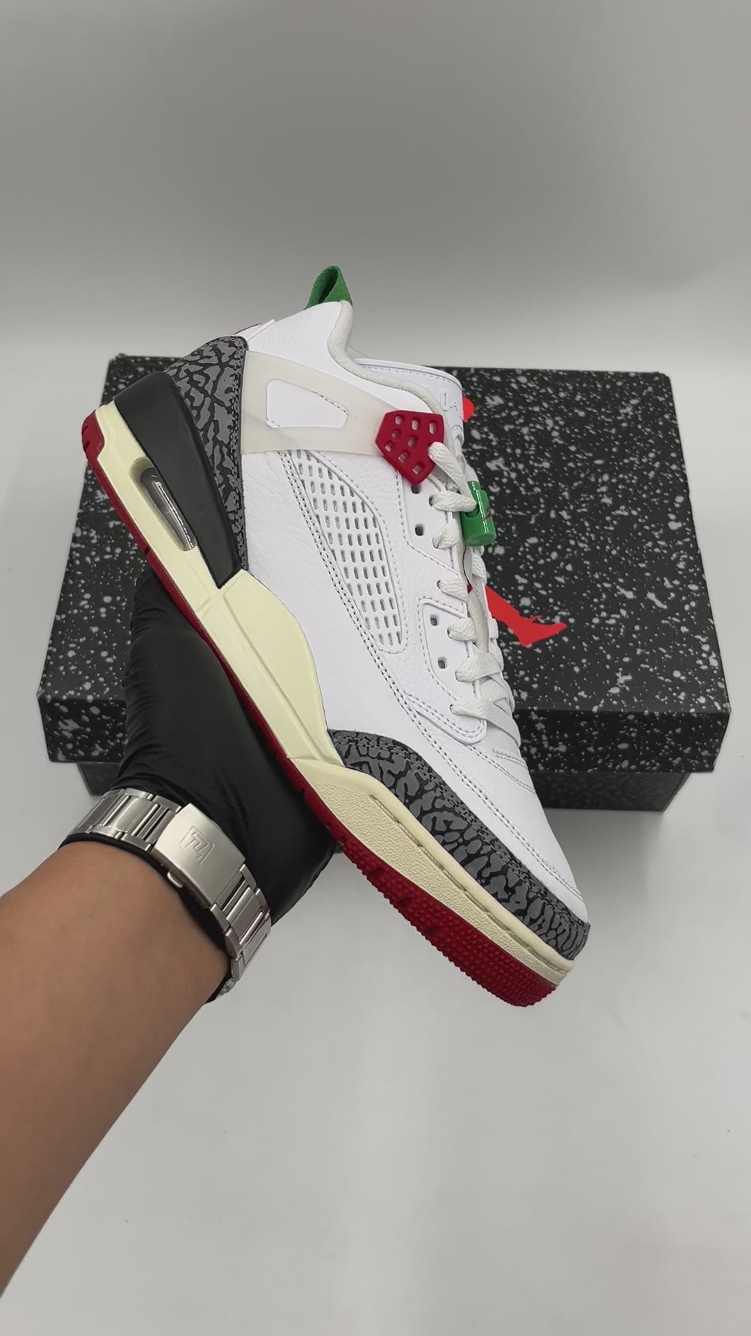 JORDAN SPIZIKE LOW SE