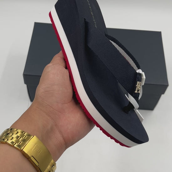 TOMMY HILFIGER IM TH STUD BEACH SANDAL