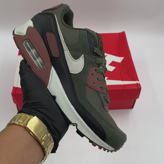 NIKE AIR MAX 90