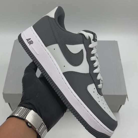 NIKE AIR FORCE 1 07
