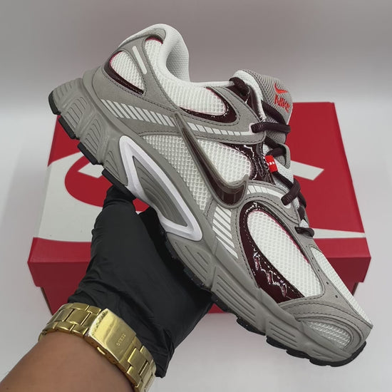 NIKE NIKE V5 RNR
