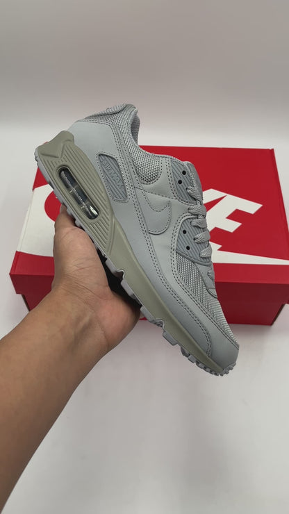 NIKE AIR MAX 90