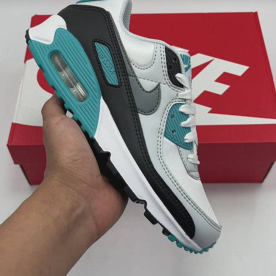 NIKE AIR MAX 90