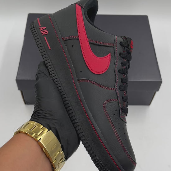 NIKE AIR FORCE 1 07 LV8