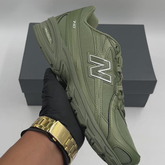 NEW BALANCE U740RS2
