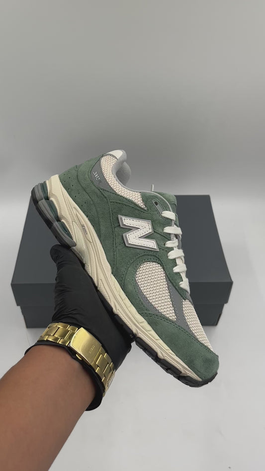NEW BALANCE U2002RRC