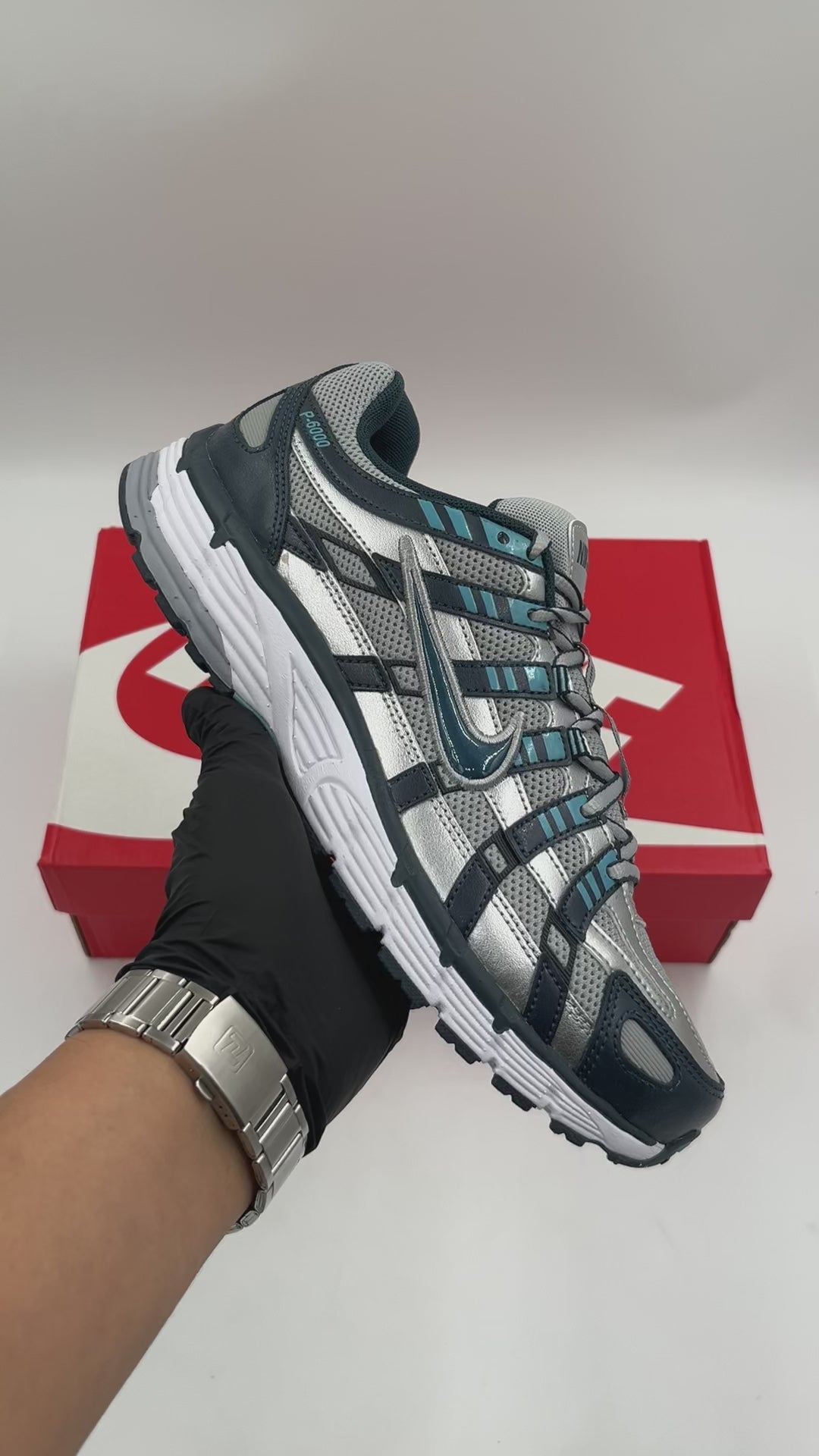 NIKE P-6000