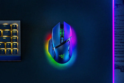 Razer Basilisk V3 pro - Ratón - ergonómico (diestro-óptico-11 botones-cableado, inalámbrico-Bluetooth, 2.4 GHz-receptor inalámbrico USB-negro)