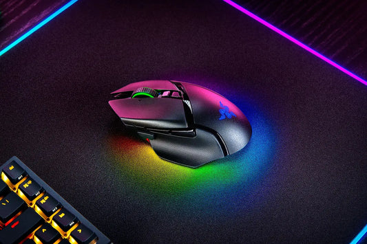 Razer Basilisk V3 pro - Ratón - ergonómico (diestro-óptico-11 botones-cableado, inalámbrico-Bluetooth, 2.4 GHz-receptor inalámbrico USB-negro)