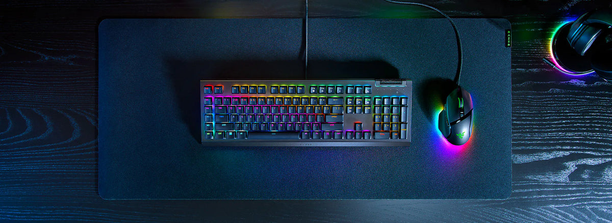 Razer BlackWidow V4 X - Teclado - retroiluminación (USB-QWERTY-EE. UU.-interruptor: Razer Green Gen-3)