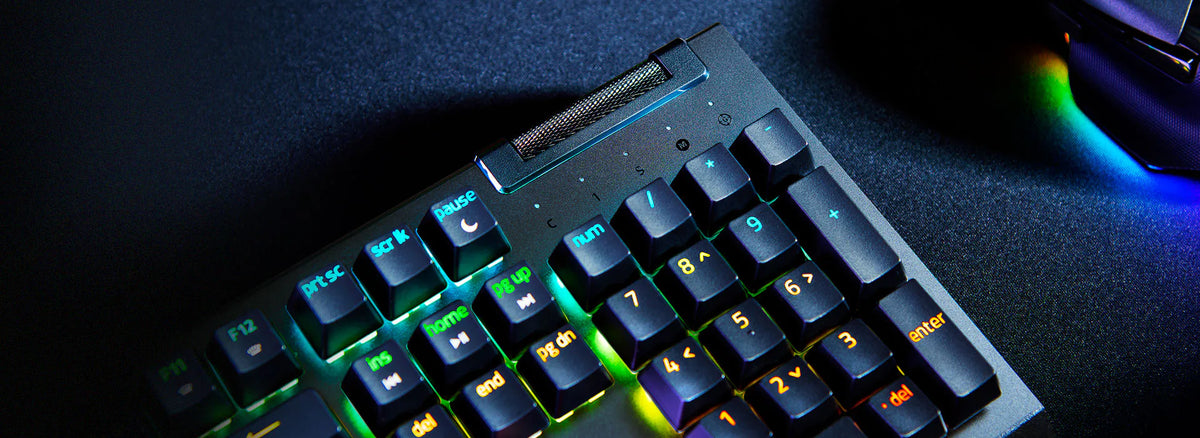 Razer BlackWidow V4 X - Teclado - retroiluminación (USB-QWERTY-EE. UU.-interruptor: Razer Green Gen-3)