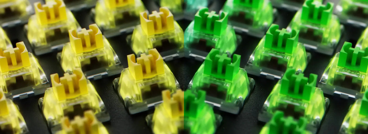 Razer BlackWidow V4 X - Teclado - retroiluminación (USB-QWERTY-EE. UU.-interruptor: Razer Green Gen-3)