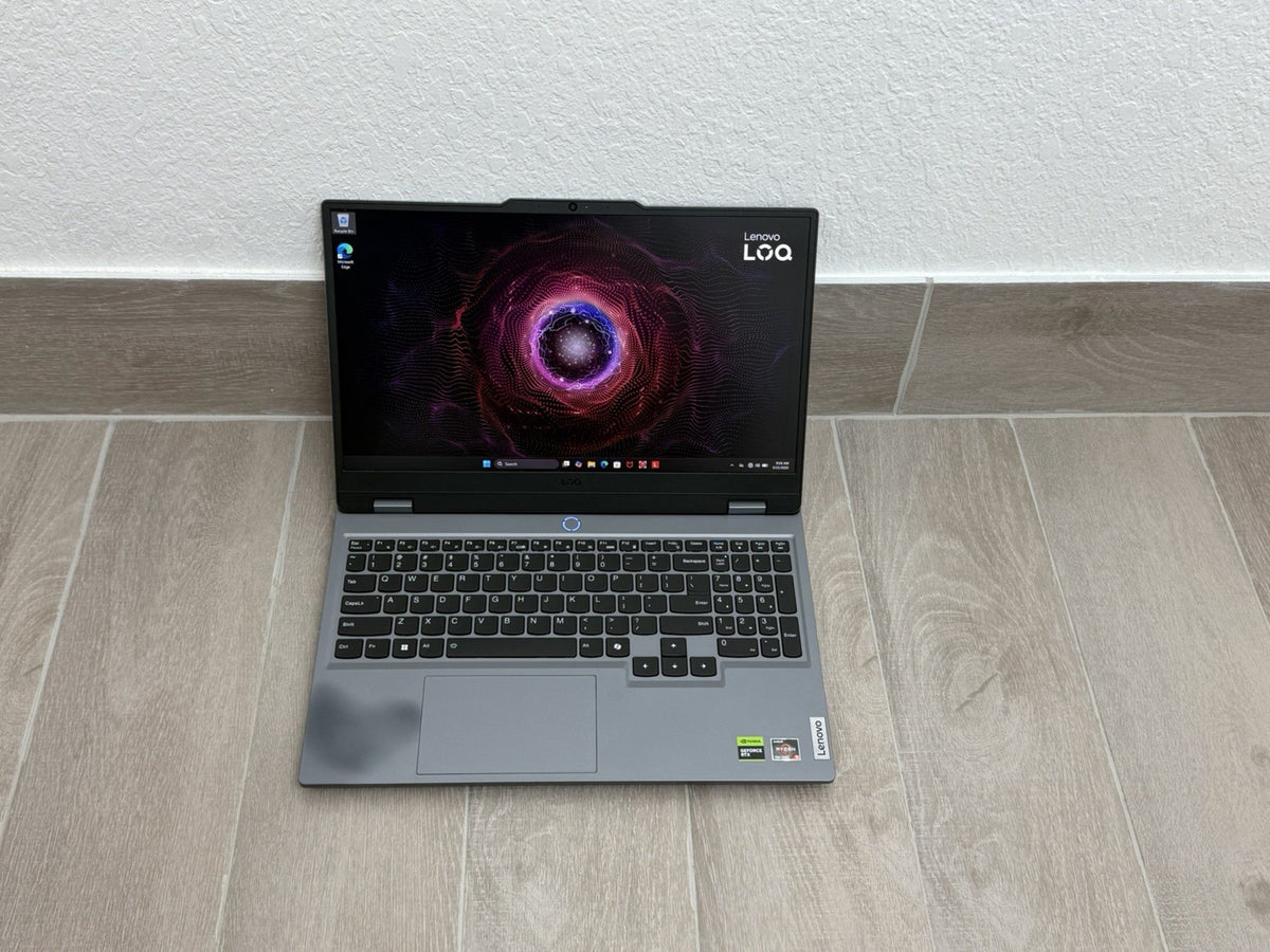 Notebook Lenovo Loq 15arp9, 15.6 Fhd IPS, AMD Ryzen 5 7235hs 3.2/4.2ghz, 8gb Ddr5-48